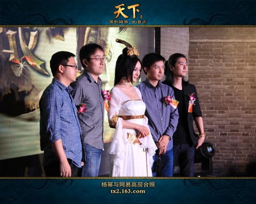 �����·���������Ա�����ݺ�Ӱ