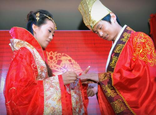 大话西游2玩家办现实版“大话式婚礼” 