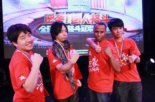 世界各国格斗大神谈《斩魂》：东方人设漂亮 搓招似街机
