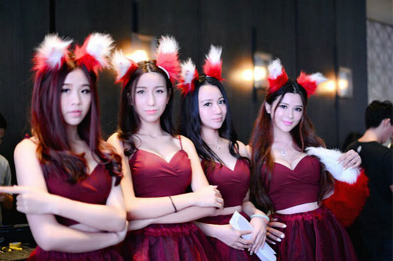 广州站上艳惊四座的F4女神团