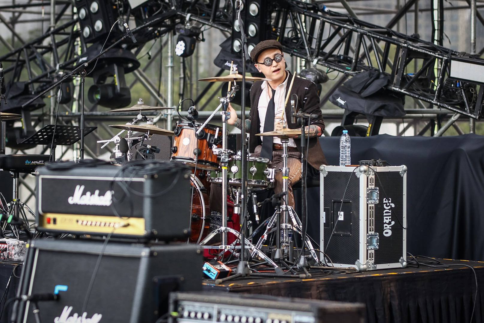 《第五人格》x草莓音乐节 旋转保龄化身求生者